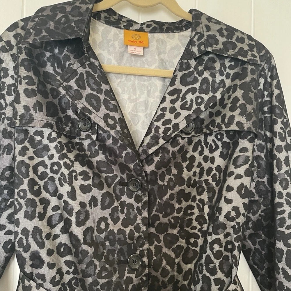 Ruby Rd. Black and Gray Leopard Print Jacket - Picture 3 of 7
